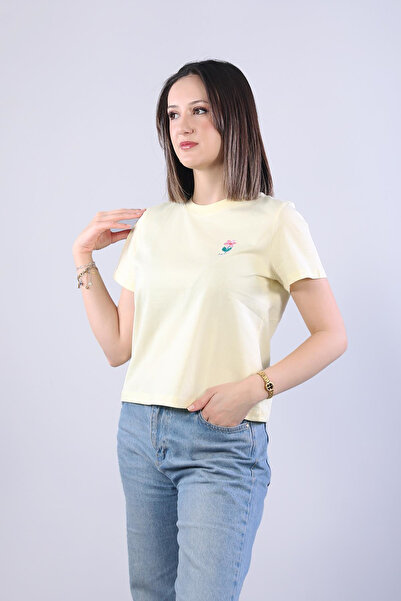 Mckanzie 10532 left chest flower paris embroidered t-shirt