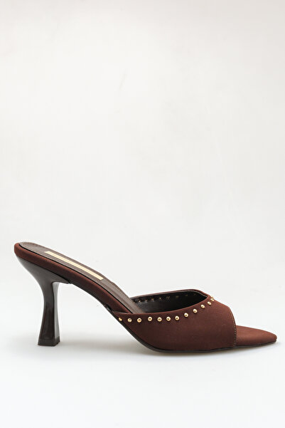 DELSOLERA Women's Stylish New Season Pointed Toe Staple Detailed Comfortable ...