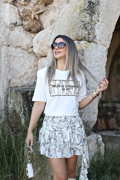 bytugcekaya Ecru Text Printed Padded Tshirt