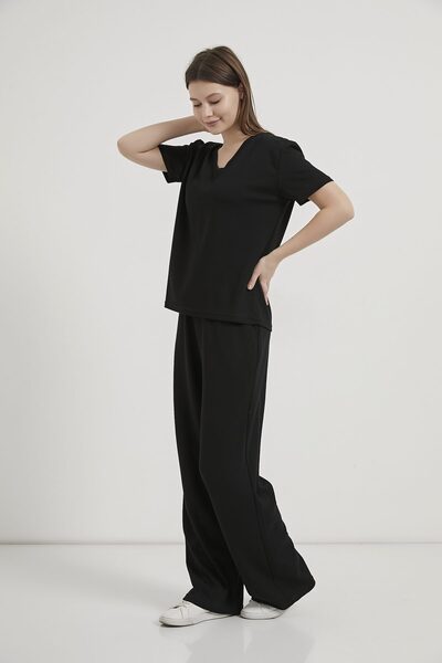 Arma Life ARMALIFE 6945 Γυναικείο Σετ: Μπλουζάκι με λαιμόκοψη V και Φούτερ με...