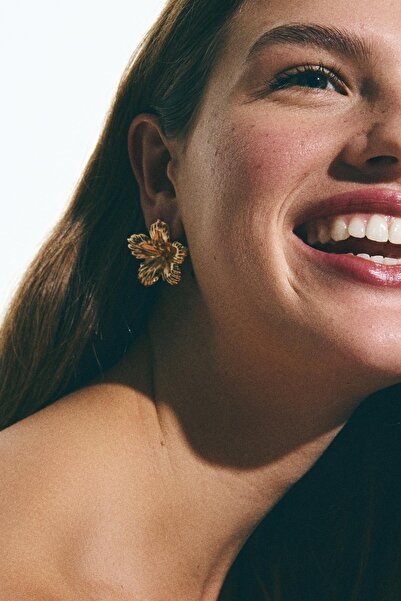 Bershka Çiçekli küpe