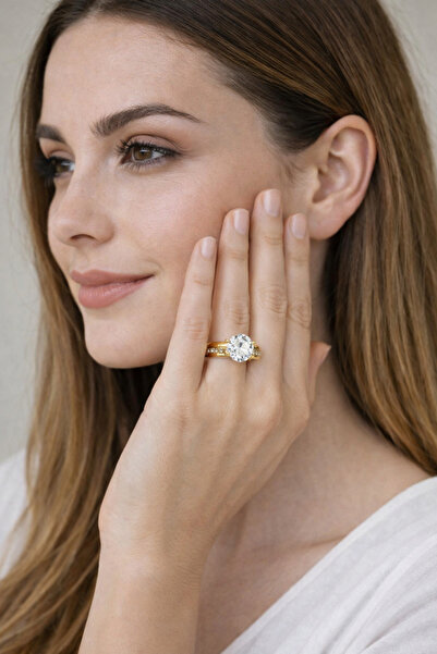 Marca Accessories Zarif Tektaş Gold Yüzük – Şıklığın Zamansız Hali