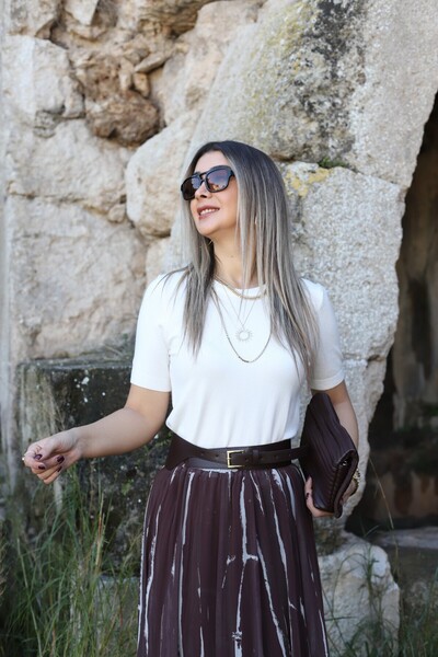 bytugcekaya Ecru Standard Size Crew Neck Short Sleeve Blouse