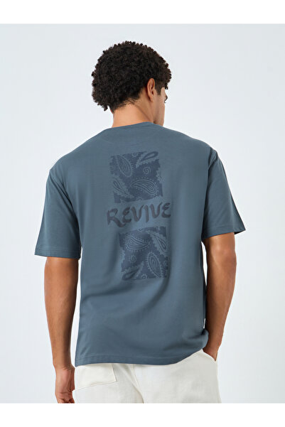 Styli Men Grey Graphic Print Oversized T-Shirt