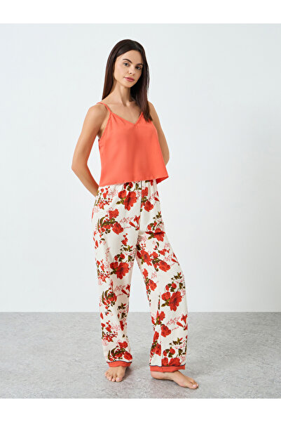 Take Two By Styli Women Solid Cami Top and Floral Printed Pyjama Set