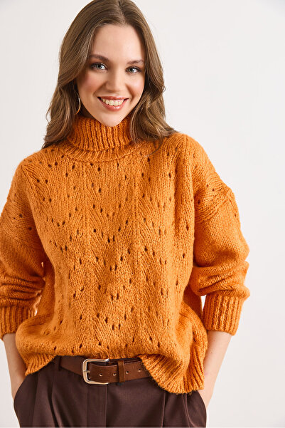 Olalook Women's Orange Turtleneck Soft Textured Knitwear Sweater Kzk-19000892