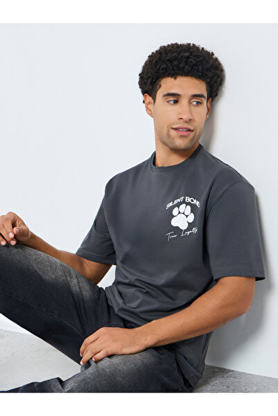 Styli Men Grey Graphic Print Oversized T-Shirt