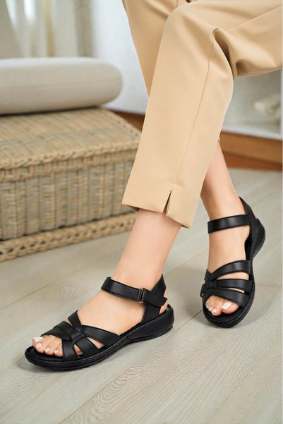 Huwell Denny Orthopedic Genuine Leather Comfortable Sole Women's Sandals