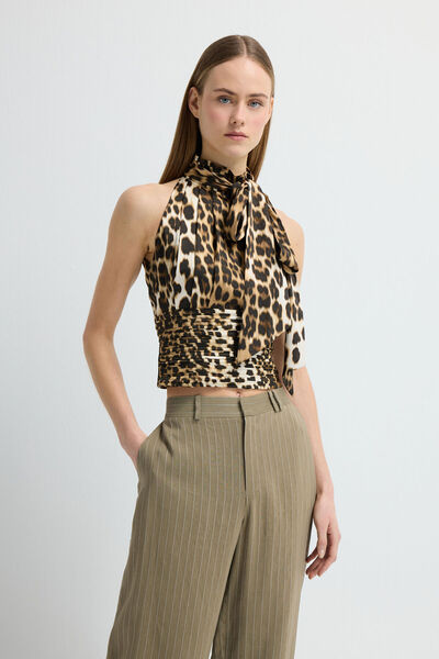 adL Kolsuz Piliseli Desenli Bluz