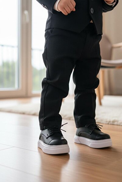 Tuğba Ortopedi 3025 Pantofi clasici negri ușori pentru băieți