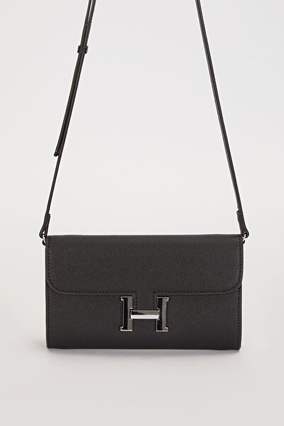 Levidor Black Shoulder Bag with Edge Stitching Detail