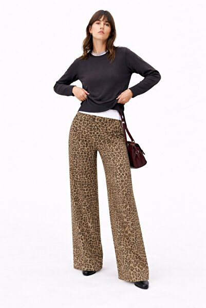 Re-clo Donna Pant, Leopard Patterned Sustainable Cozy Pants