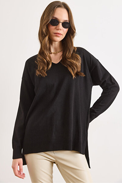 Olalook Women's Black V-Neck Slit Back Long Knit Sweater Kzk-19001158