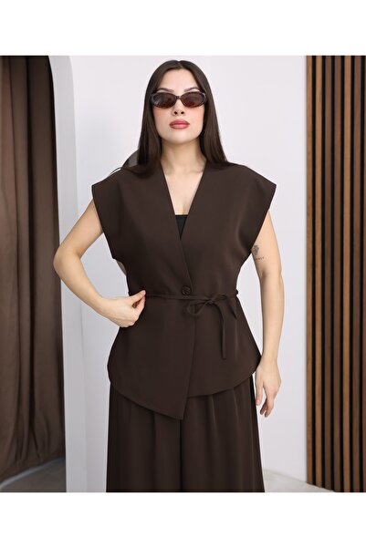 VESS MODA طقم مكون من قطعتين: سترة بدون أكتاف مع أربطة أمامية وبنطلون