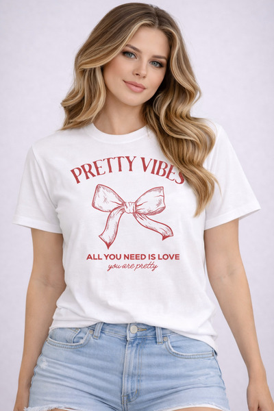 herkesemoda Pretty Vibes Print Detailed Basic T-Shirt