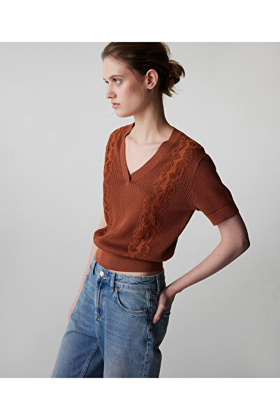 İpekyol Nakışlı ajurlu triko