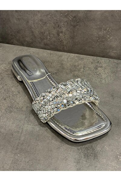 Guja Special Collection Slippers with Stone Accessories