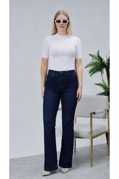 LA CARTE Women's Spanish Leg Jeans