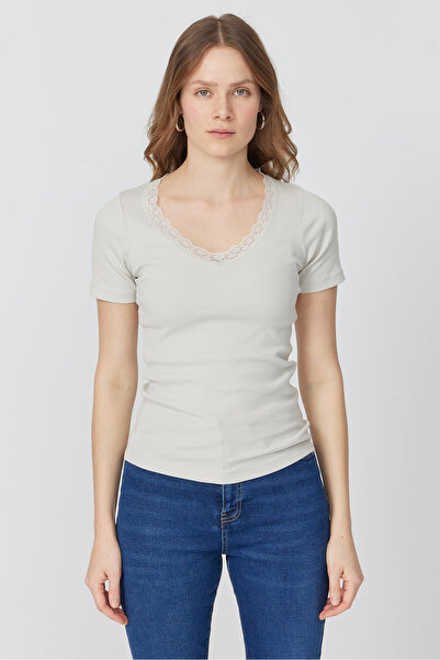 PAULMARK Women's Lace Detailed Blouse