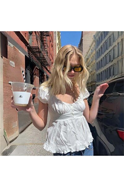 Köstebek Beyaz Basic Düğmeli Fırfırlı Bluz