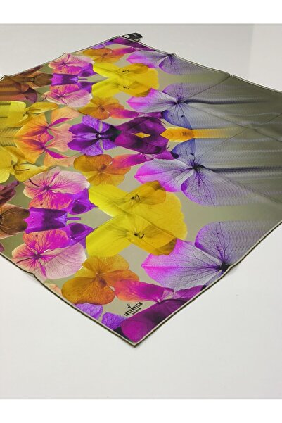 PİRAMİT وشاح حرير تيفيل من سارار إنترفيو 10015-8