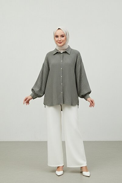 Lunfia Dikiş Detaylı Uzun Salaş Müslin Gömlek - Haki