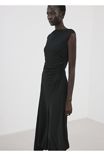 MANGO Woman Asimetrik evaze elbise