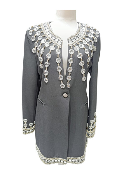 ladina Yakası İşlemeli Uzun Ceket