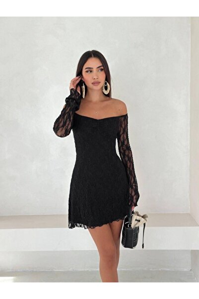 Mottotrend Rochie scurtă din dantelă