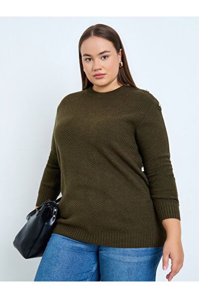 Styli Plus Size Regular Fit Knit Sweater with Button Detail
