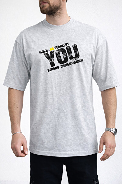 caddekombin Tricou gri pentru bărbați, cu design Fearless și Strong, cu impri...