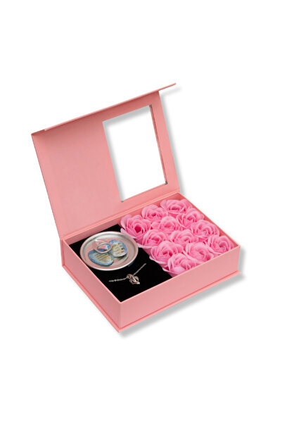 OEM Destiny Pearl Gift Set: Pearl Necklace & Roses