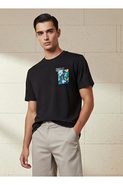 FAV Men Regular Fit Crew Neck Short Sleeve Printed T-shirt