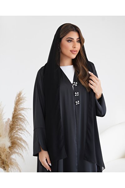 lune عباية سوداء مزينة بأزرار سوداء وبيضاء مع وشاح أسود مطابق