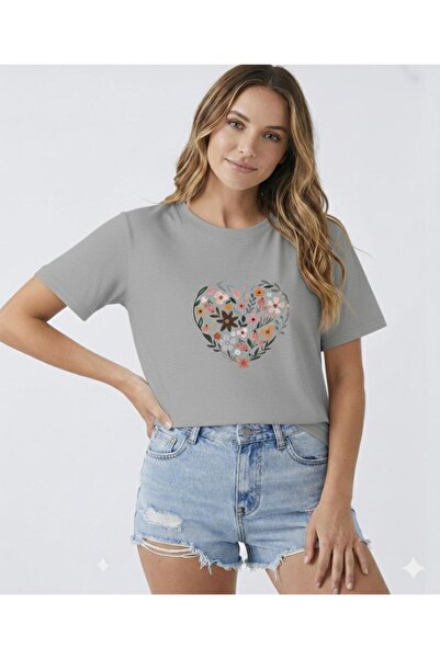 BW Bravely Wear Tricou de damă cu decolteu rotund, cu imprimeu inimă și lalele