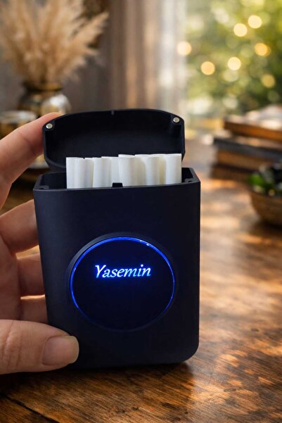 Lumera Accessory Kişiye Özel İsim Yazılı Led Işıklı Şarjlı Çakmak ve Tabaka