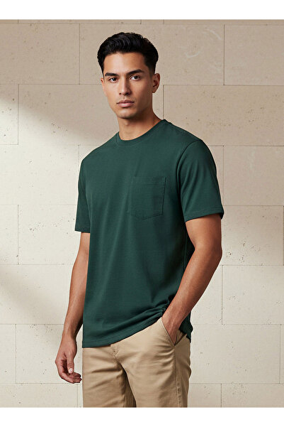 FAV Men Regular Fit Crew Neck Short Sleeve Printed T-shirt