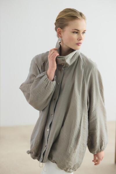 KADRİYE BAŞTÜRK High Collar Drawstring Bomber Jacket Mink