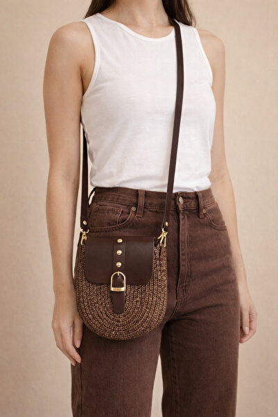 HandmadeSNM Geantă Crossbody din paie împletită manual – Detalii din piele ma...