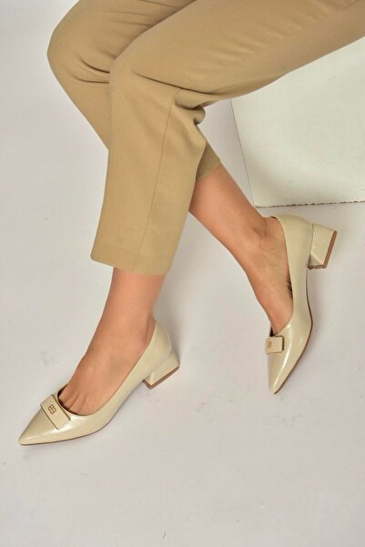 Fox Shoes Y820771260 Ten Rustic Low Heeled Women's Shoes