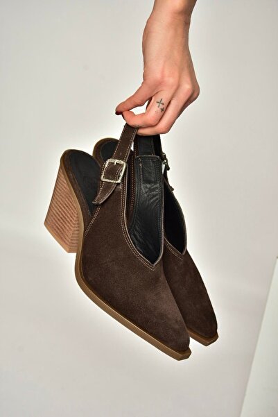 Fox Shoes U654304102 Brown Genuine Leather Suede Western Heeled Shoes