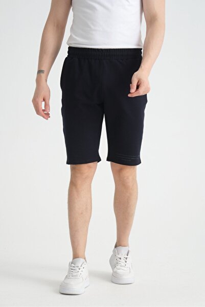 Shooter Sportswear شورت رجالي بتفاصيل مطبوعة للاستخدام اليومي، خصر قابل للتعد...