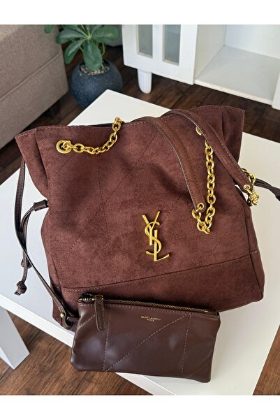 Generic Shoulder bag with accessories