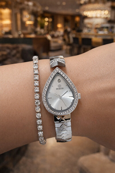 Homies Women's Wristwatch Steel Spring Clamp Strap Gift Box and Bracelet Gift...