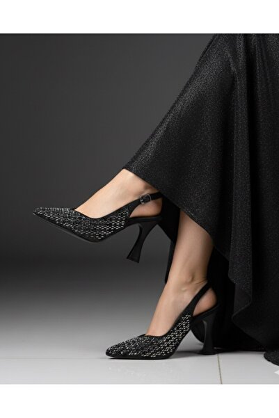 Gold Step GOLDSTEP (SİYAH RENK) GÜMÜŞ TAŞ DETAYLI ŞIK ABİYE TOPUKLU AYAKKABI