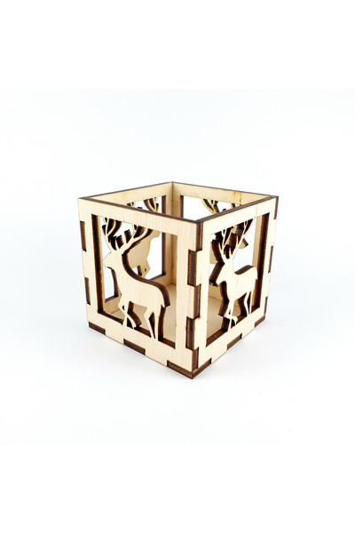 Amco Christmas candle holder with reindeer pattern, dimensions 6x6x6 cm
