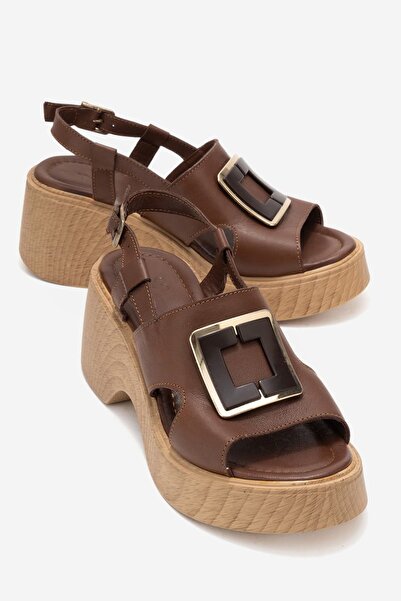 Zeynep Sıradağlı صندل نسائي من الجلد الطبيعي من كيرتس باللون البني