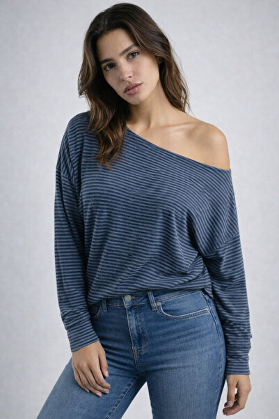 Şiir Miri Soft Textured Wide Boat Neck Flowy Comfort Fit Long Sleeve Striped ...