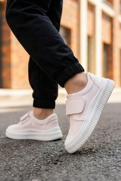 Moda Lime Dečija sportska obuća sa zatvorenim prednjim delom, čičak trakom, p...