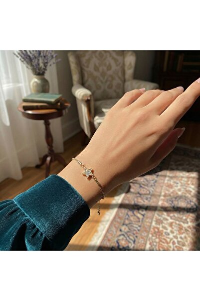 AccessoriesCınCık سوار نسائي من الفولاذ المقاوم للصدأ 316L بلون ذهبي مع نجمة